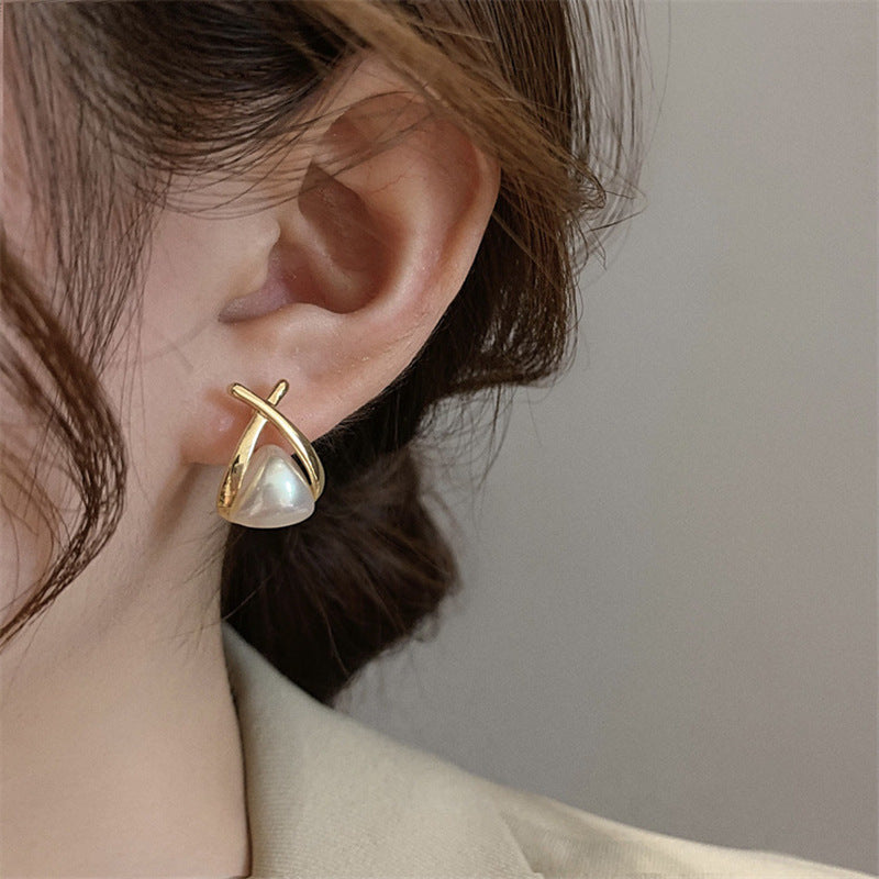 Geometric Triangle Pearl Stud Earrings
