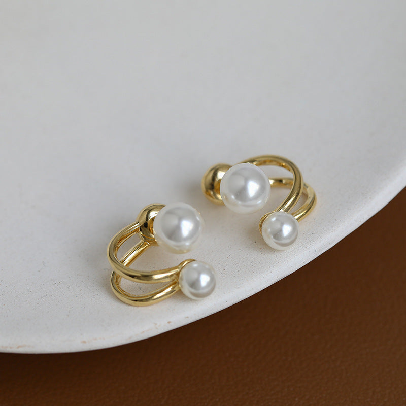 Irregular Pearls Post Earring