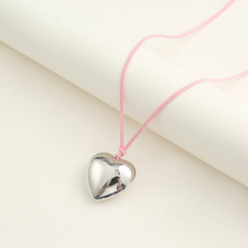 Wax Line Bowknot Beloved Heart Necklace