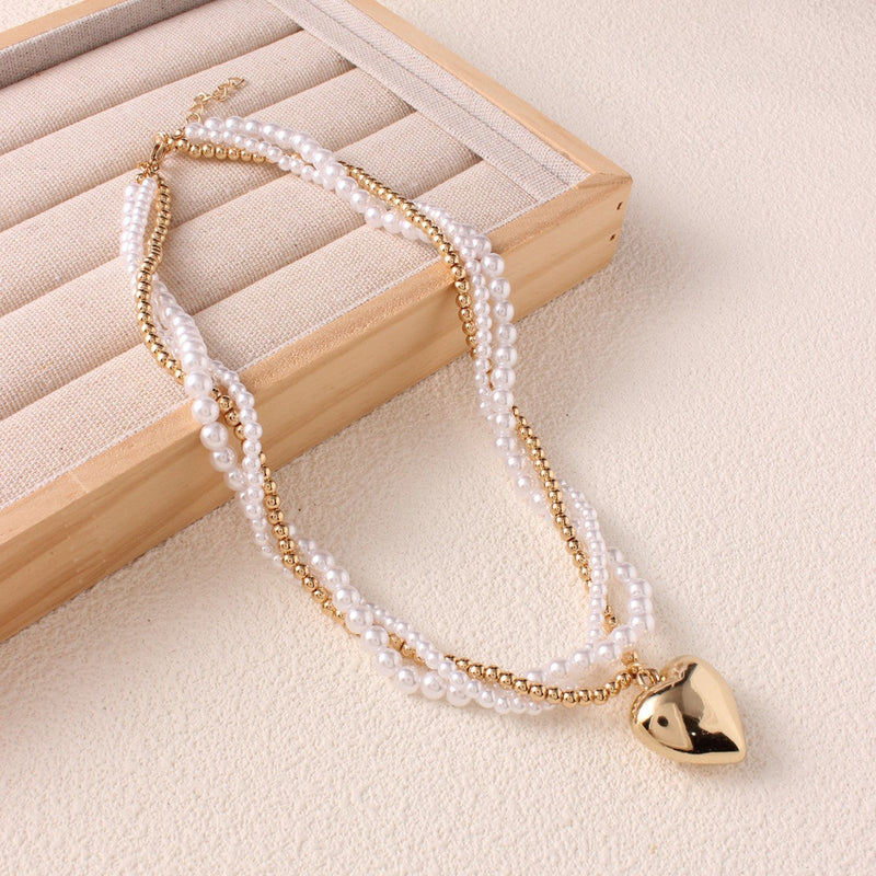 Elegant Vintage Twisted Pearl Beaded Heart Pendant Necklace