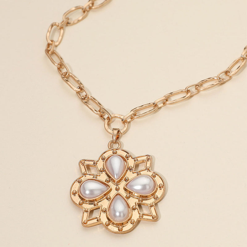 Boho Floral Pendant Chunky Textured Paperclip Chain Necklace