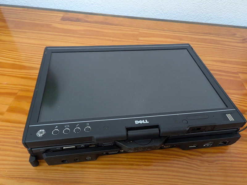 Dell Latitude XT  12.1” Core2Duo 1.33GHz 1GB RAM  with Docking Station