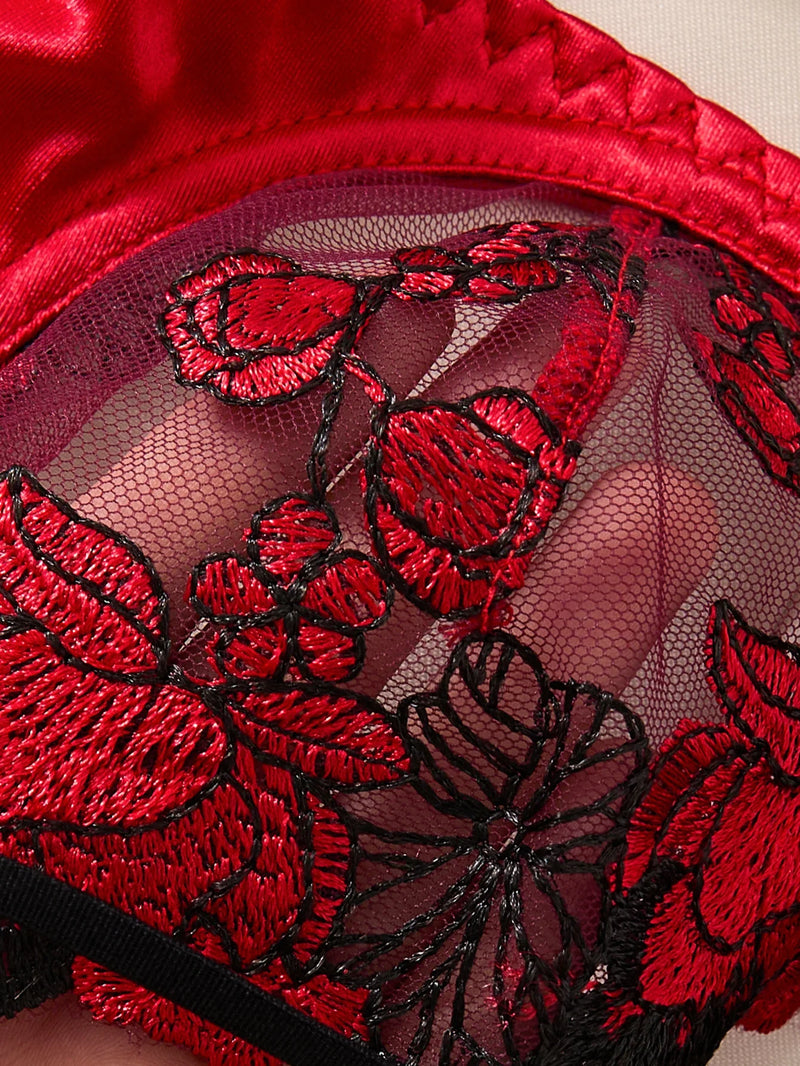 Two-piece embroidered bra set - Women's floral embroidered lingerie set - Black and red underwear set ZA825127