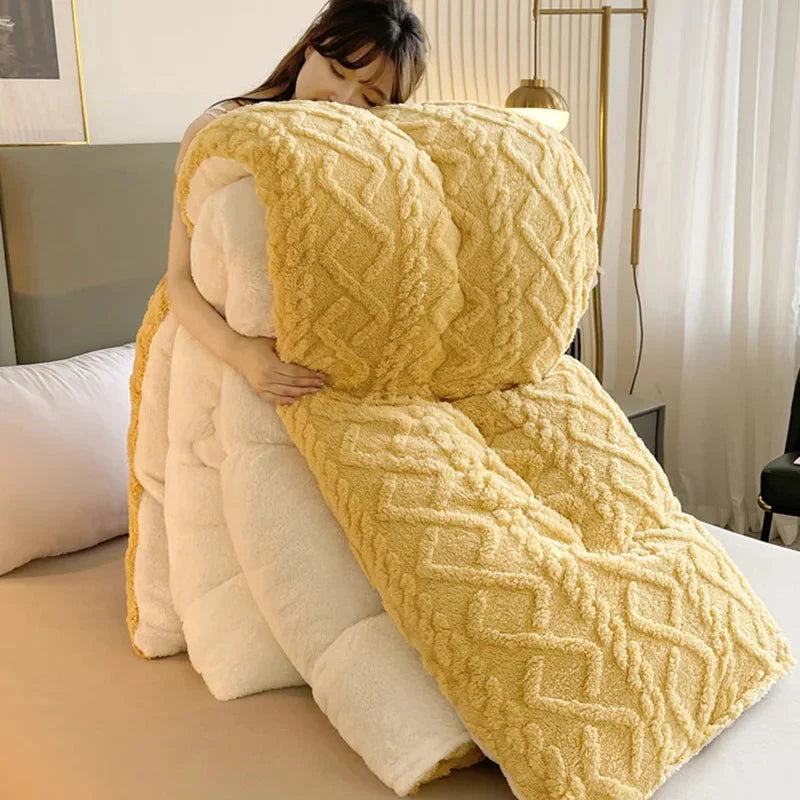 Double-Sided Velvet Thickened Blanket – Warm Lamb Fleece Quilt Core