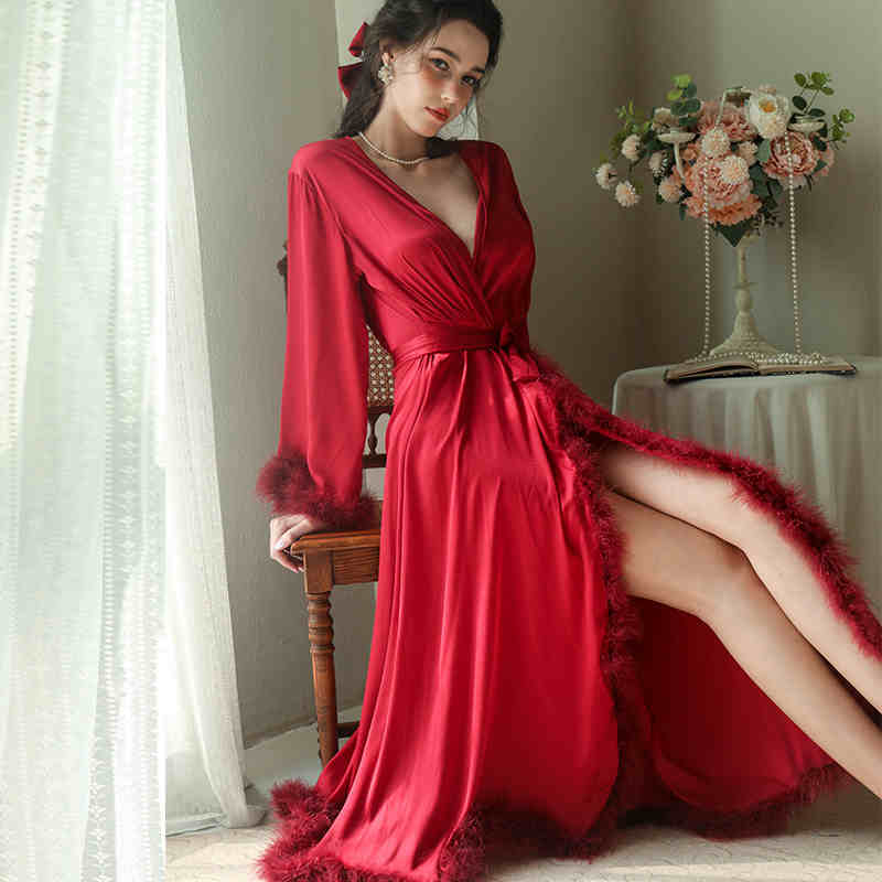 Elegant Satin Feather-Trimmed Robe & Nightdress Set - Luxury Bridal & Lounge Wear
