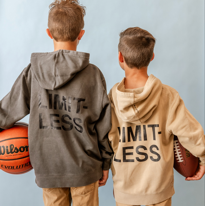 BUILT BRAVE HOODIE - Embroidered/Printed Youth Pigment