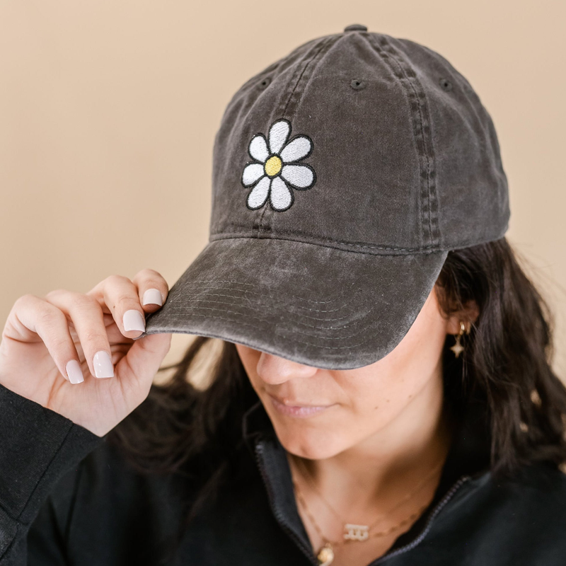 Daisy - Adult Baseball Cap