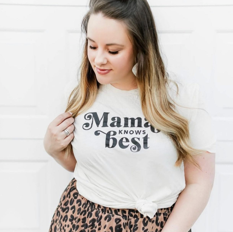 "______ Knows Best" - (Choose Your Grandma Name) - Unisex Tee