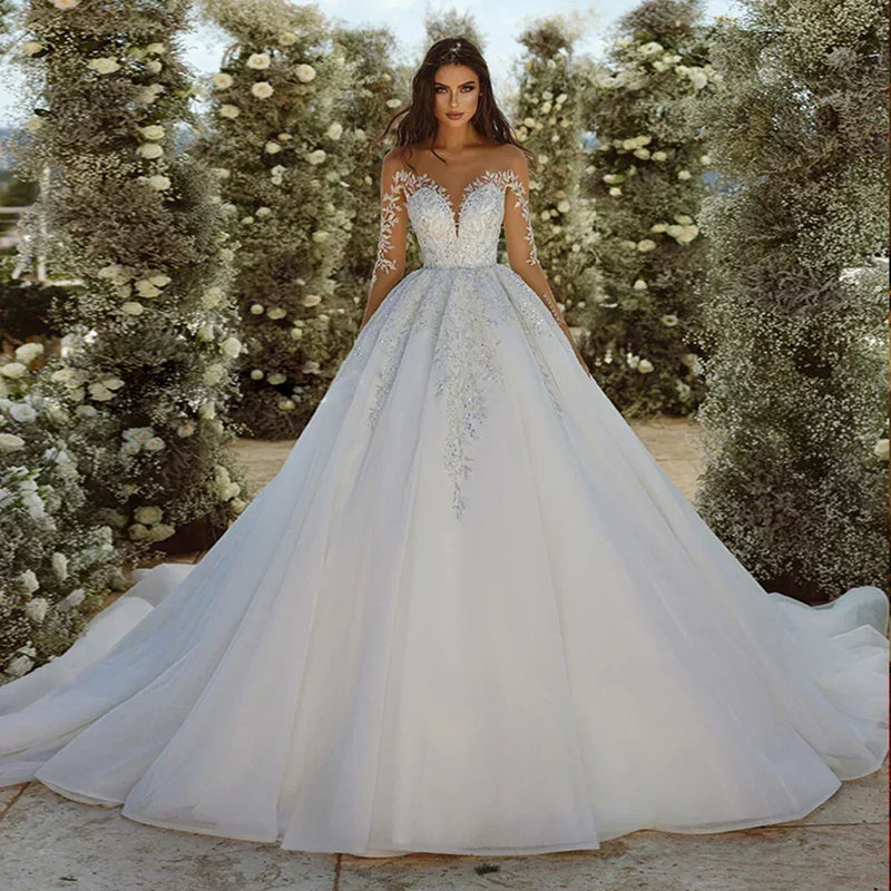 Exquisite Wedding Dresses A-Line Tulle Tiered Bridal Gowns Lace Appliques Gorgeous Princess Robes Vestidos De Novia Customized