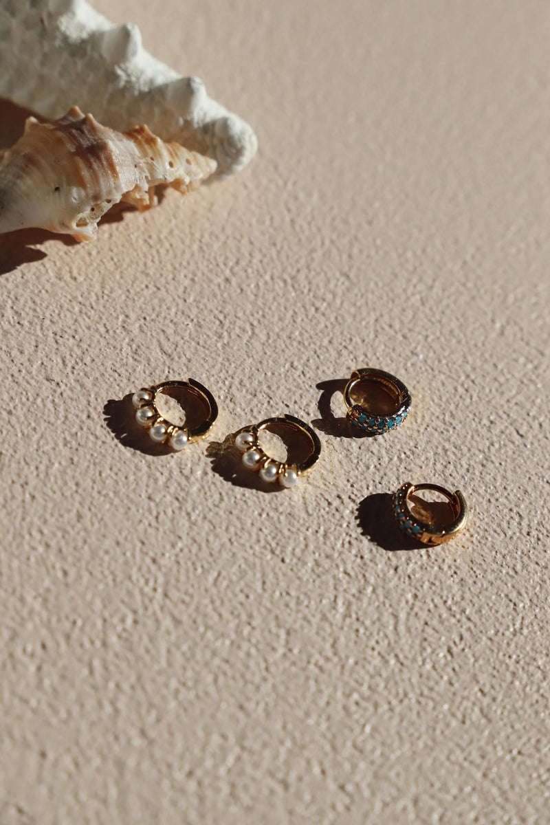 MINI PEARL HOOPS