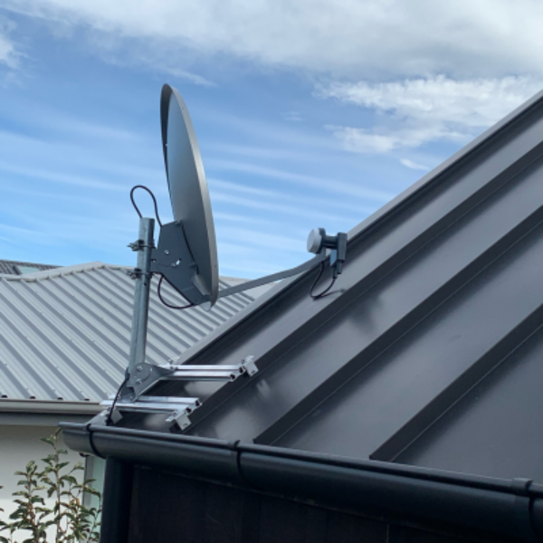 S-5! Satellite Mounting Kit for use with Standing Seam Roof