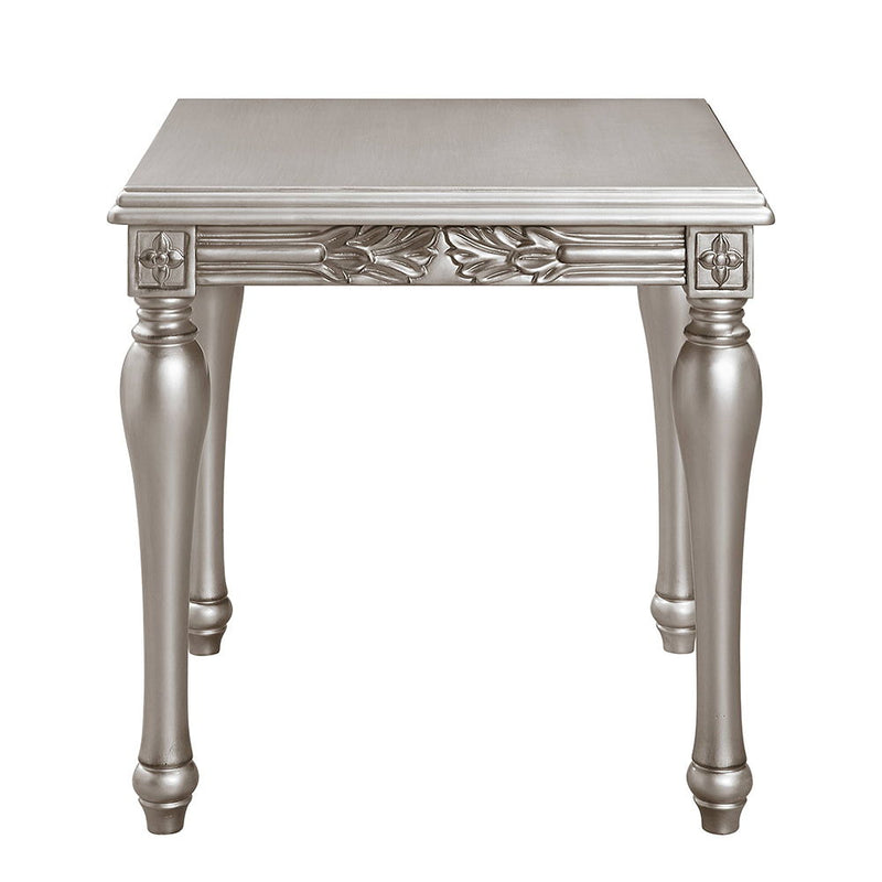 Pelumi - Table