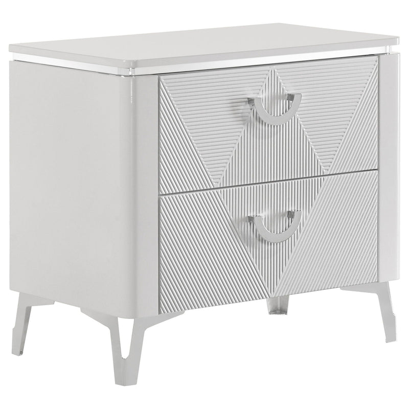 Cassia 5-piece Eastern King LED Bedroom Set White High Gloss