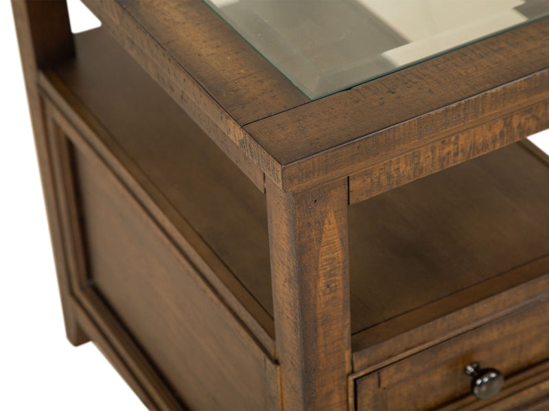 Bay Creek - Chairside End Table - Toasted Nutmeg