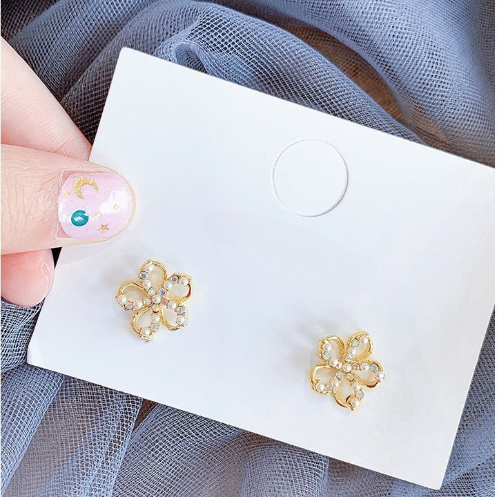 Fashion Crystal Flower Stud Earrings