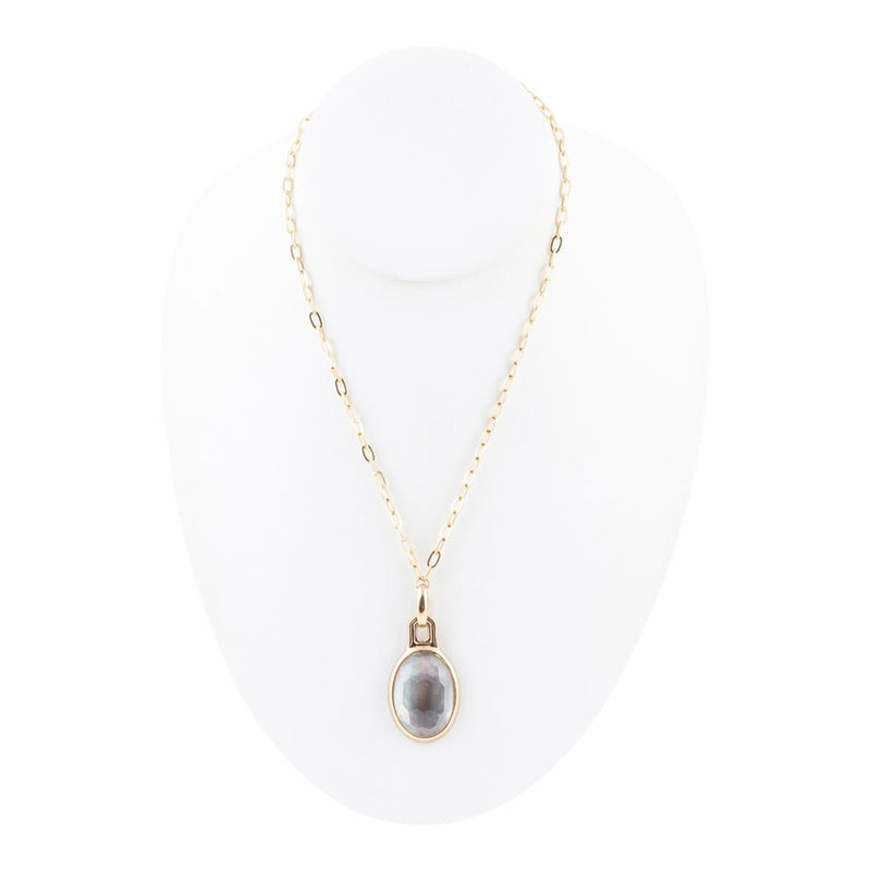 Black Mother of Pearl Golden Pendant Necklace