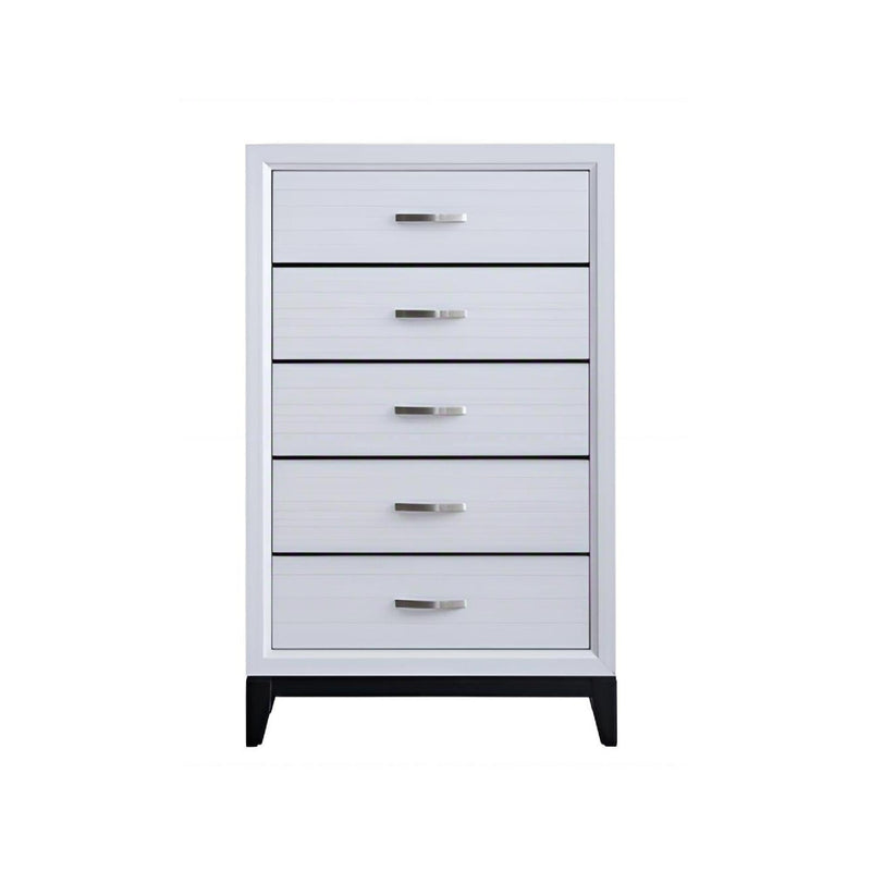 Glasgow - Chest With Ample Storage