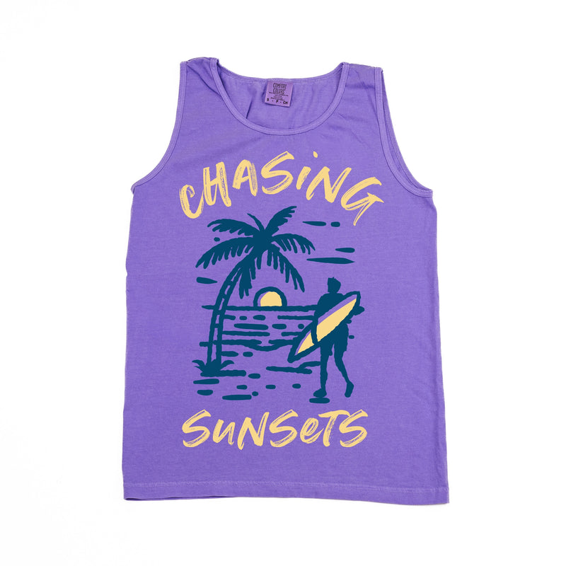 Chasing Sunsets - Comfort Colors TANK