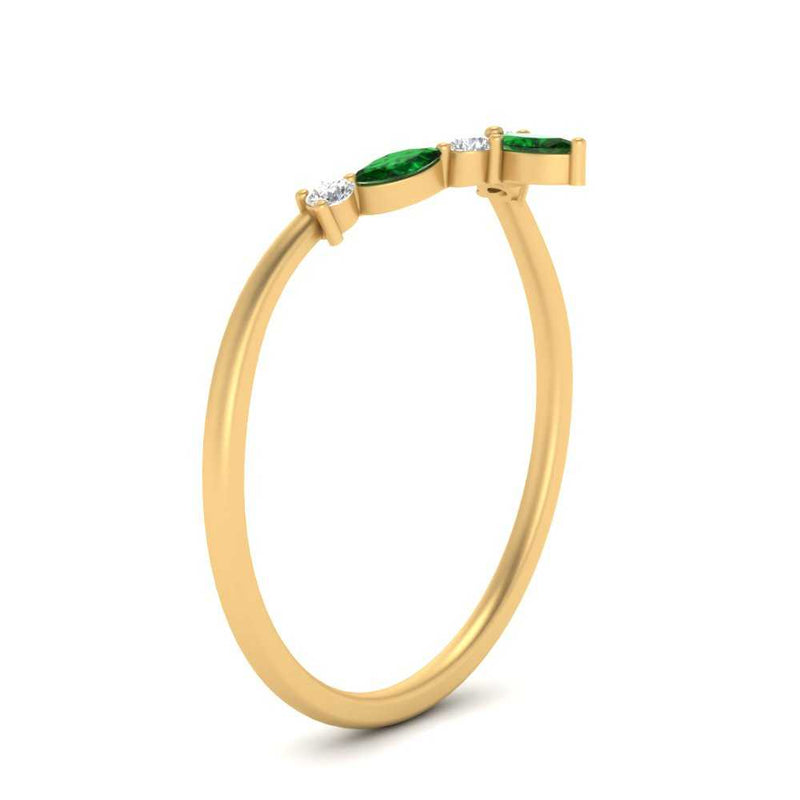 Crown Marquise And Round Band