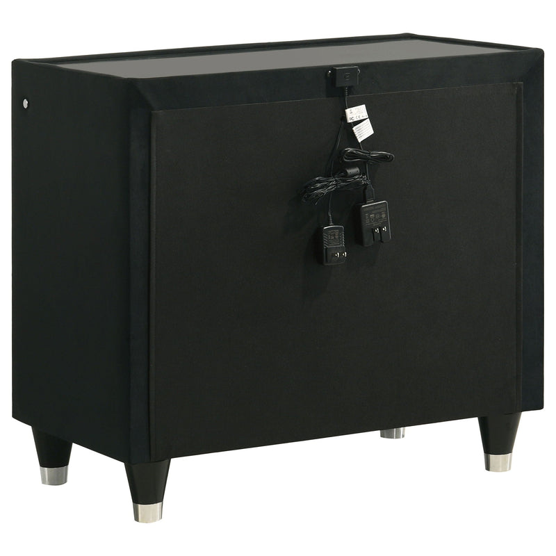 Lorient 4-piece California King Bedroom Set Black