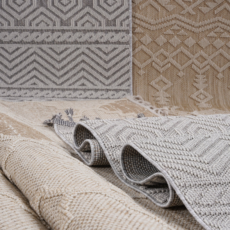 NAAR Guros Collection 2X8 Ivory / Trellis Indoor / Outdoor Runner Rug