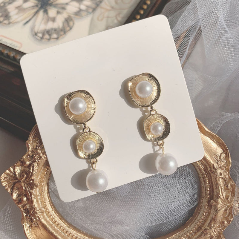 Vintage Pearl Water Drop Stud Earrings