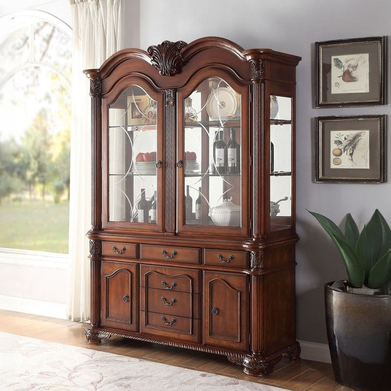Chateau De Ville - Hutch & Buffet
