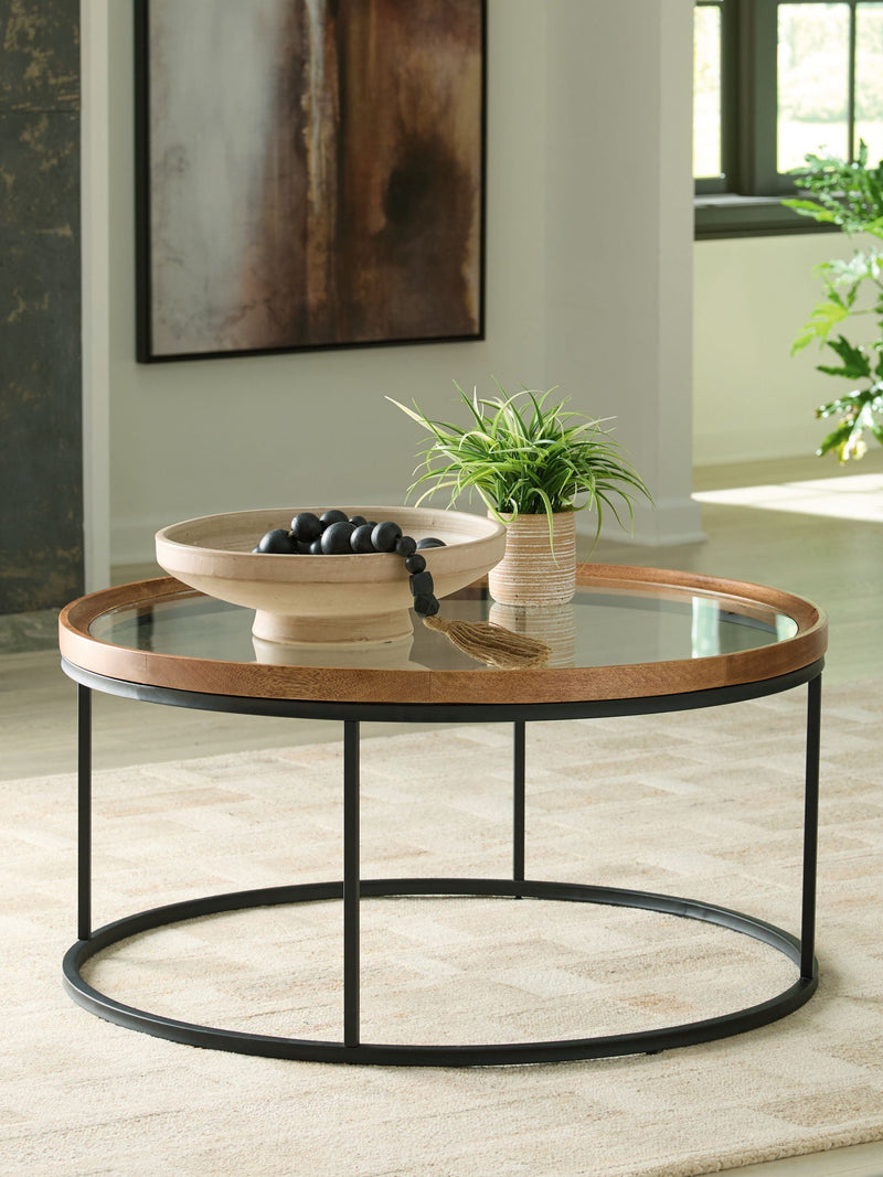 Noraluna - Round Table