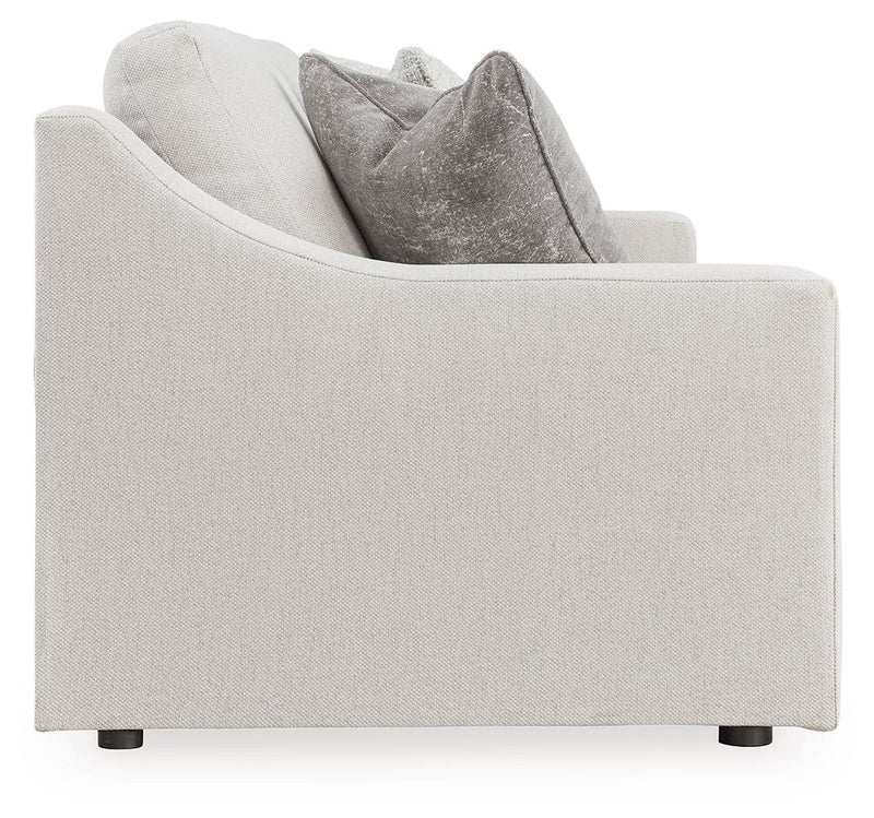 Maitelynn - Sofa - Chalk