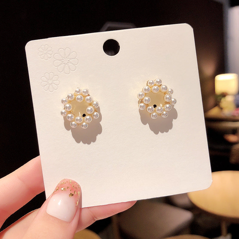 Geometric Pearl Flower Earrings