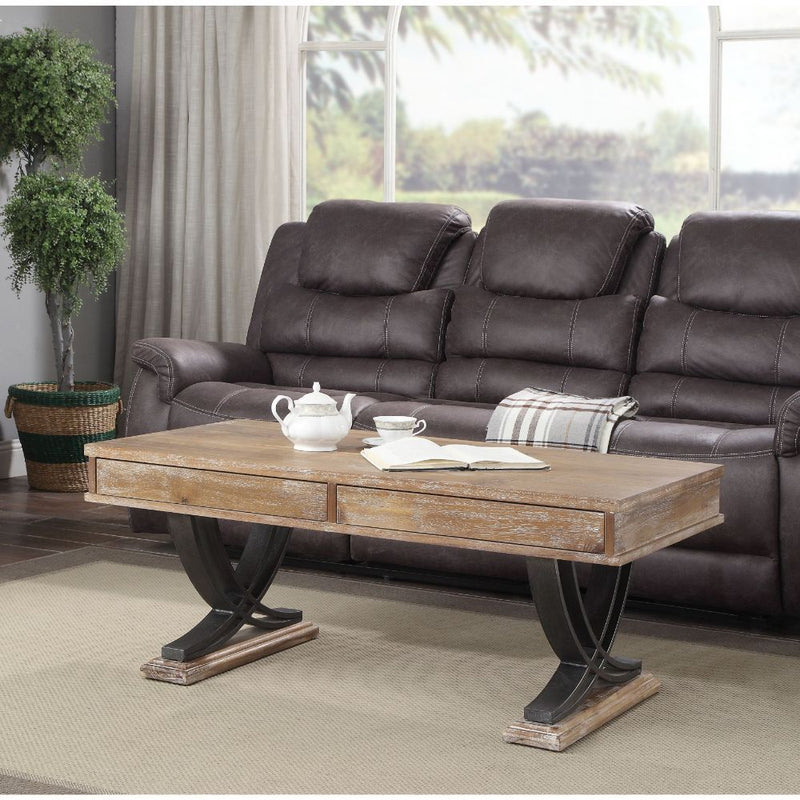 Pellio - Table