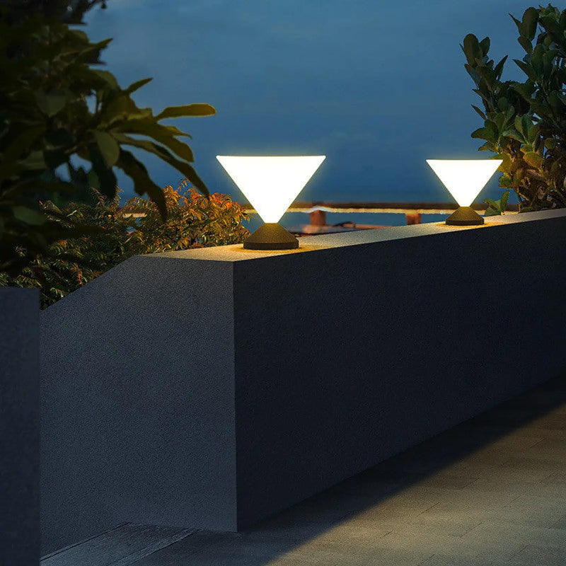 Elegant Solar Lamp Post for Outdoor Garden & Pathway Lighting