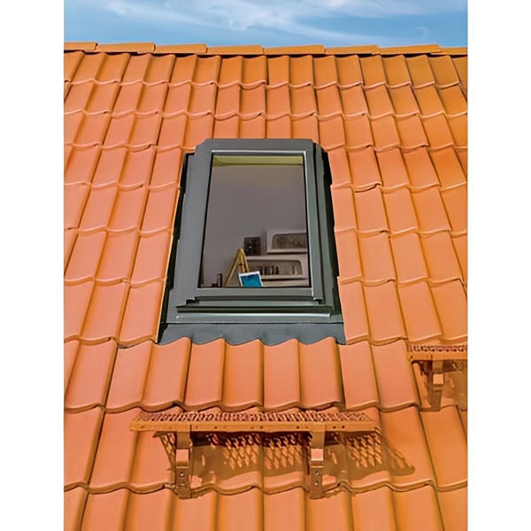 Egress Roof Window with Tempered Low-E Glass