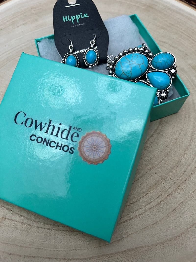 Faux Turquoise Squash Blossom and Earring Set - 18 inch necklace