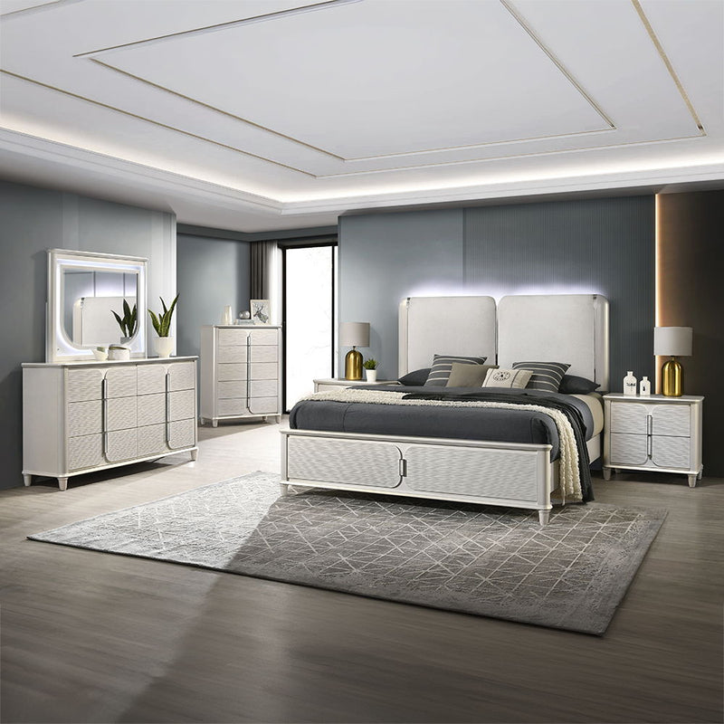 Laveda - Mirror With LED - Pearl White