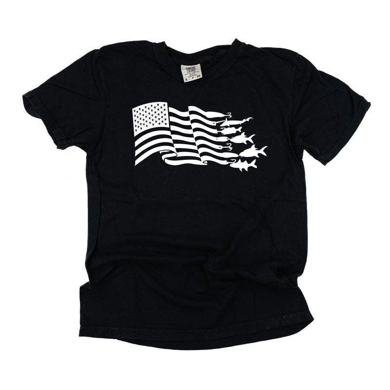 Fishing Flag - Comfort Colors Tee