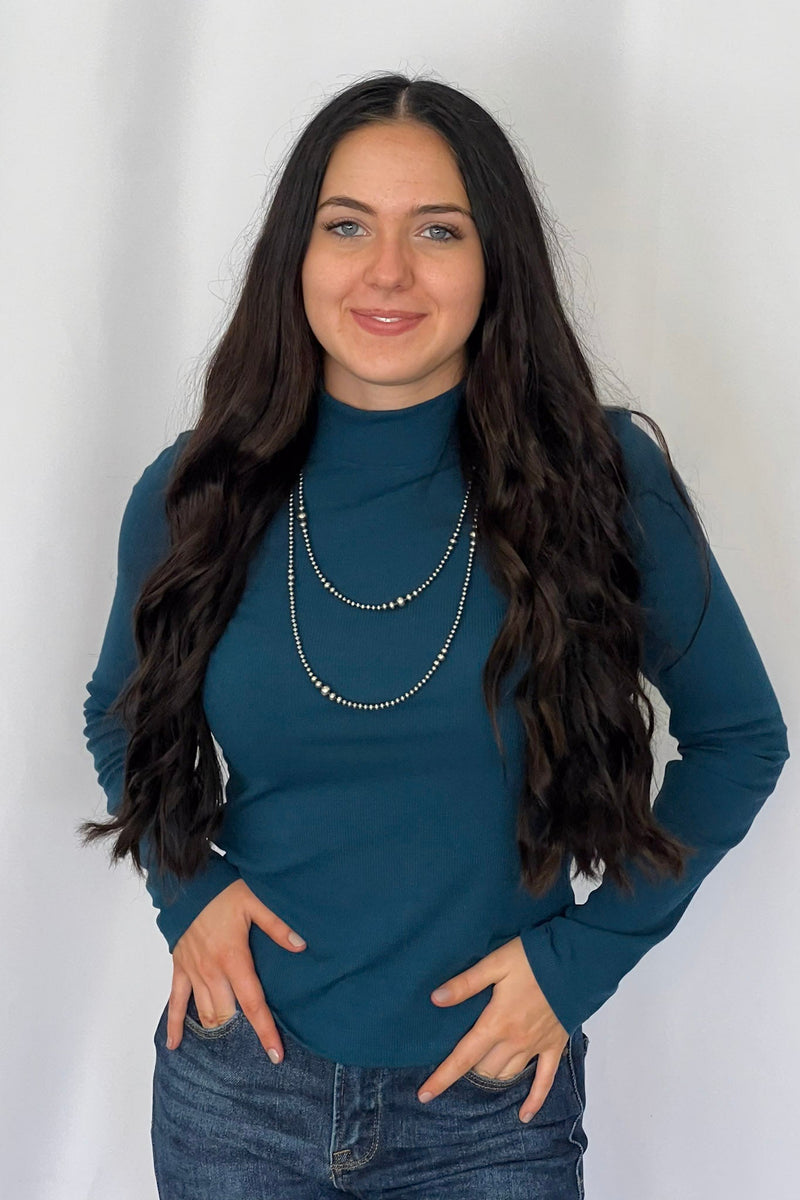 Graduated Sterling Pearl Necklace - 28 inch