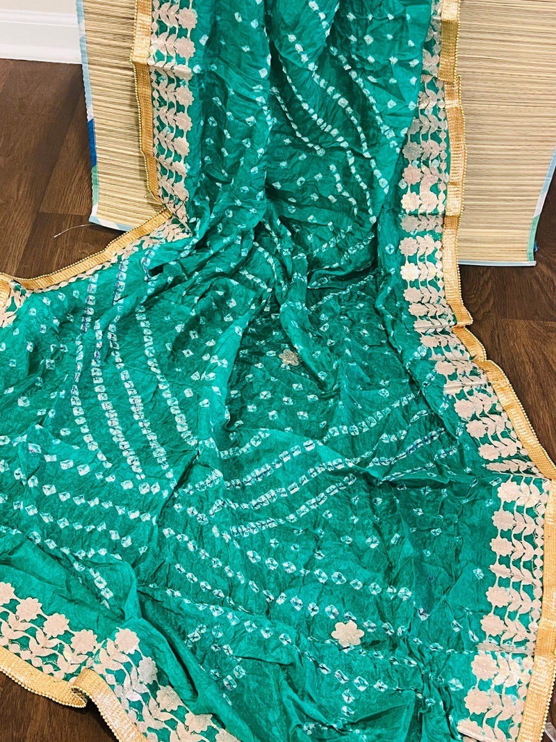 Gota patti bandhani dupatta