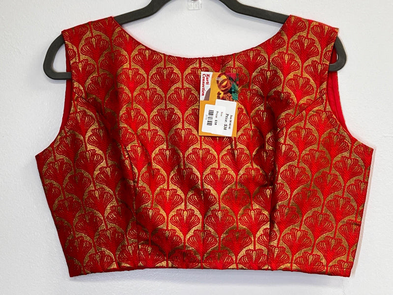 Boat neck blouse : back hooks