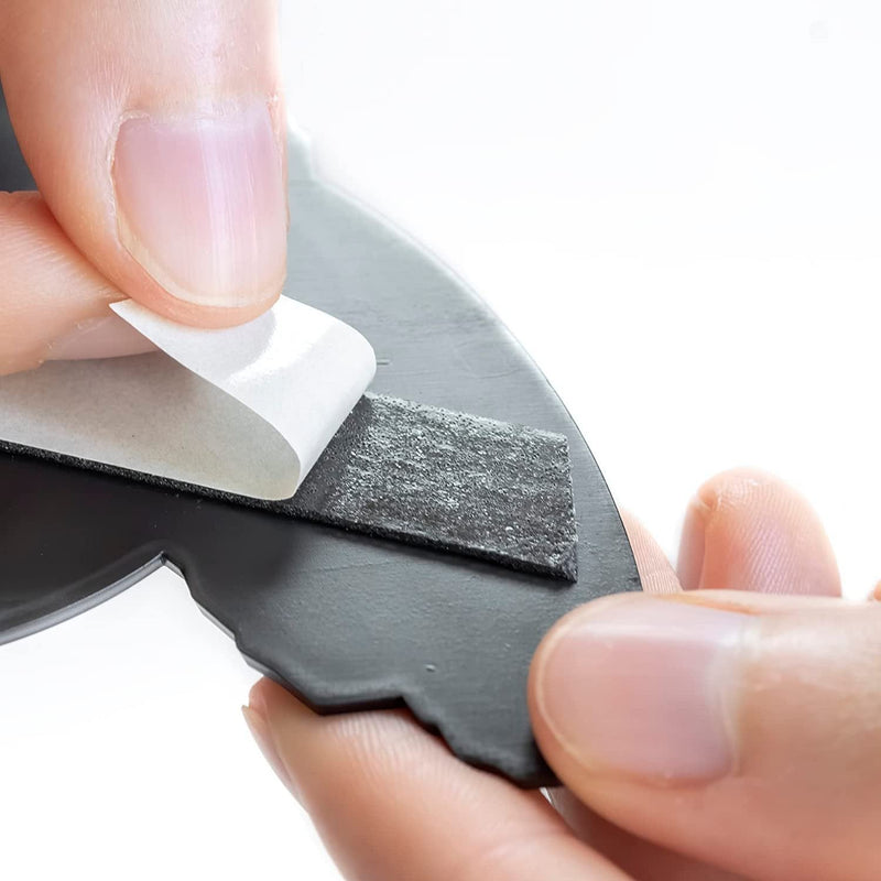 Los Angeles Kings Auto Emblem, Silver Chrome Color, Raised Molded Plastic, 3.5 Inch, Adhesive Tape Backing