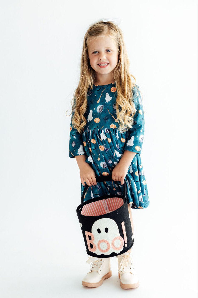 Happy Haunting 3/4 Sleeve Pocket Twirl Dress