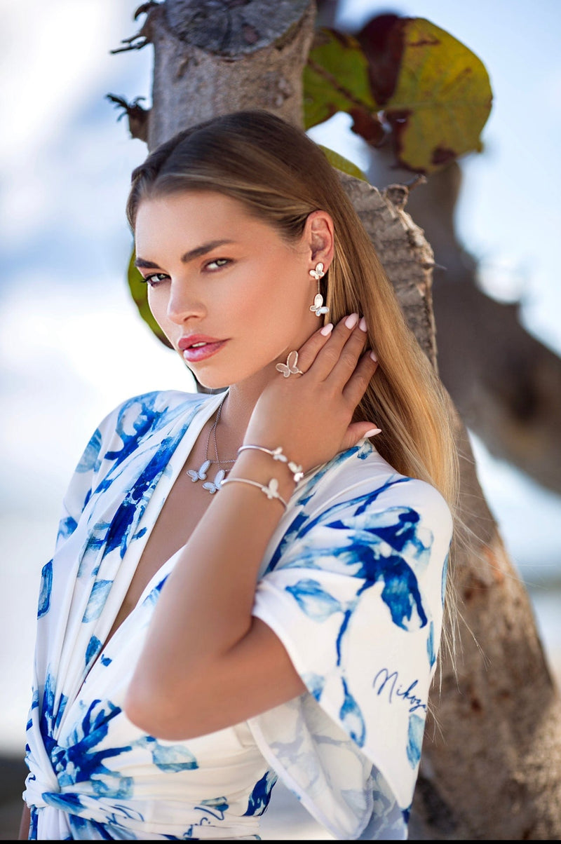 .925 Silver Ring w/ Mother Of Pearl Butterfly encrusted with Cubic Zirconia Jewelry