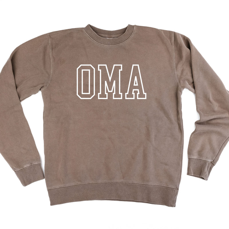 Embroidered PIGMENT Crewneck - OUTLINE NAME