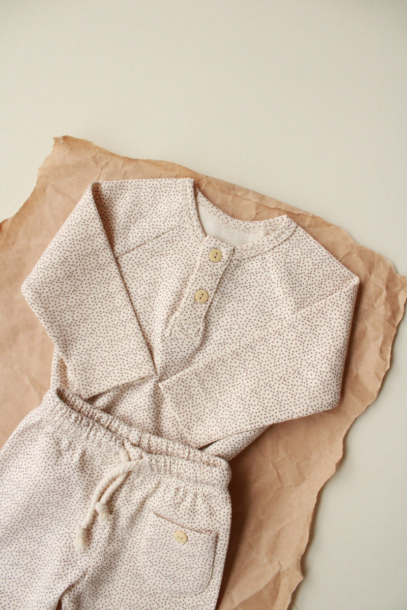 Beige Speckled 2 Piece Set