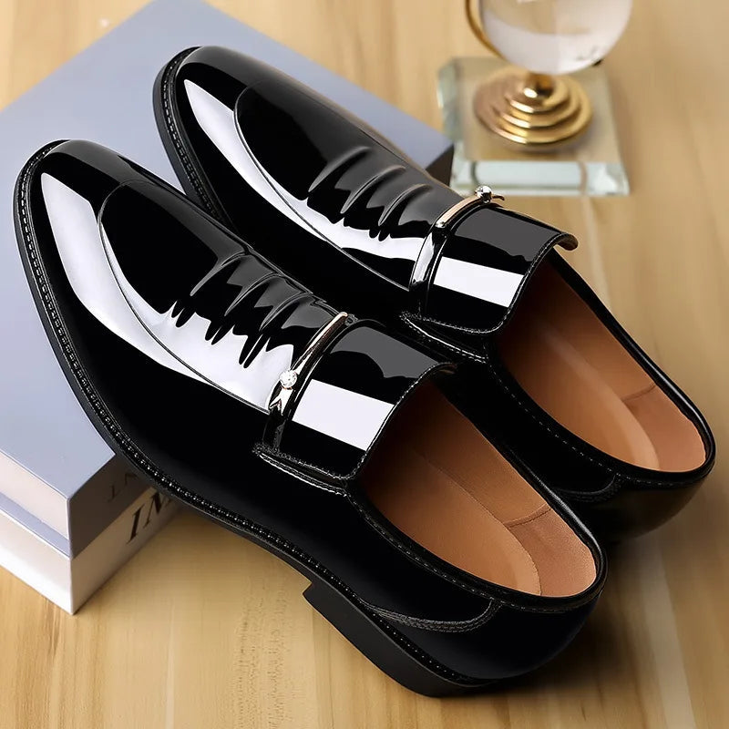 Patent Leather Shoes for Men Business Shoes Casual Point Toe Slip on Loafers for Men Luxury Party Wedding Plus Size Shoes