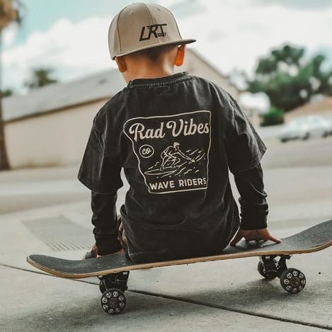 THE MAVERICKS TEE - FADED BLACK