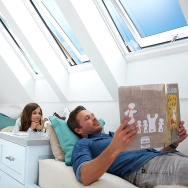 VELUX Solar Powered Venting Curb Mount Skylight - White Solar Powered Shade